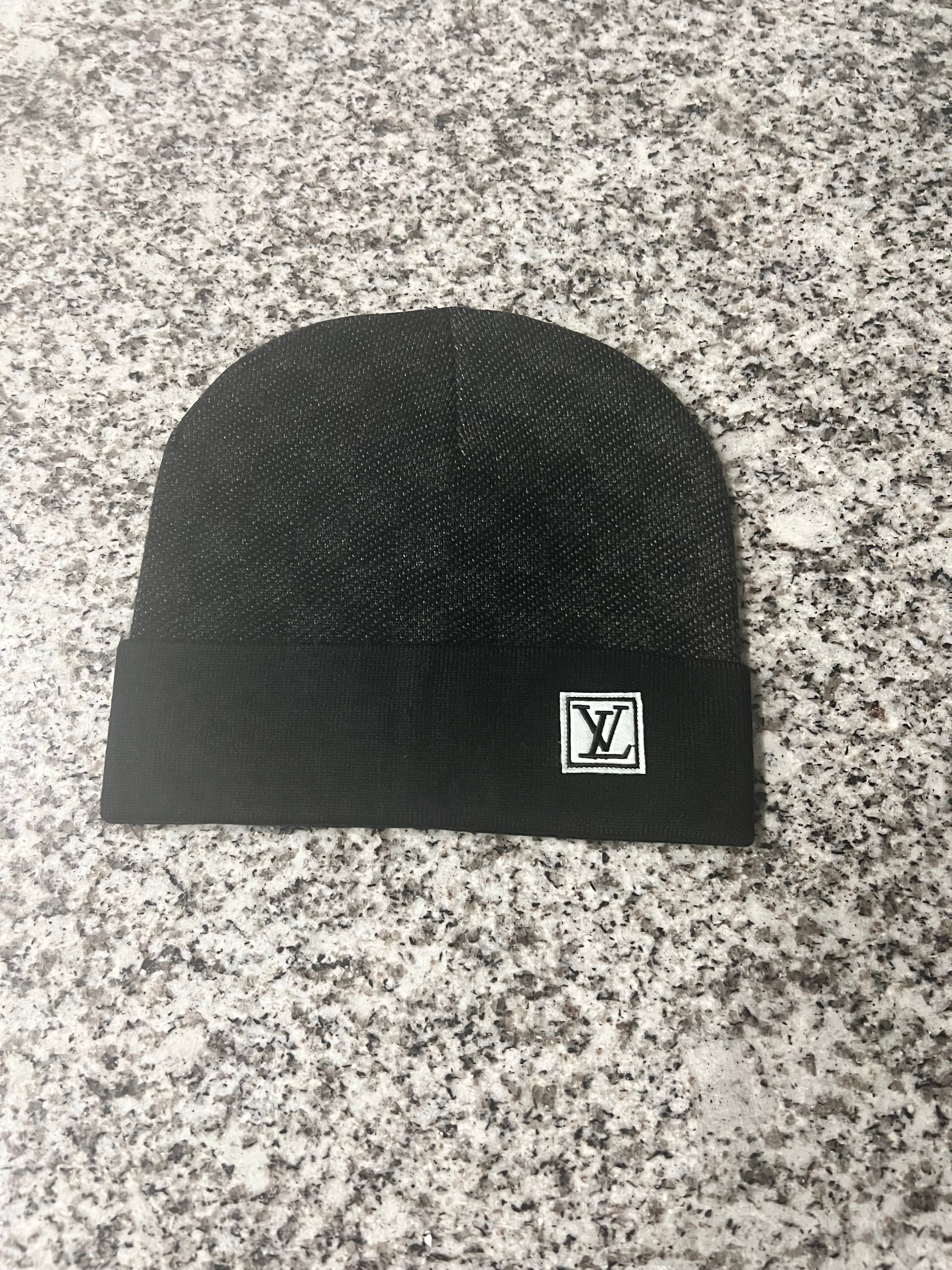 Lv beanie black