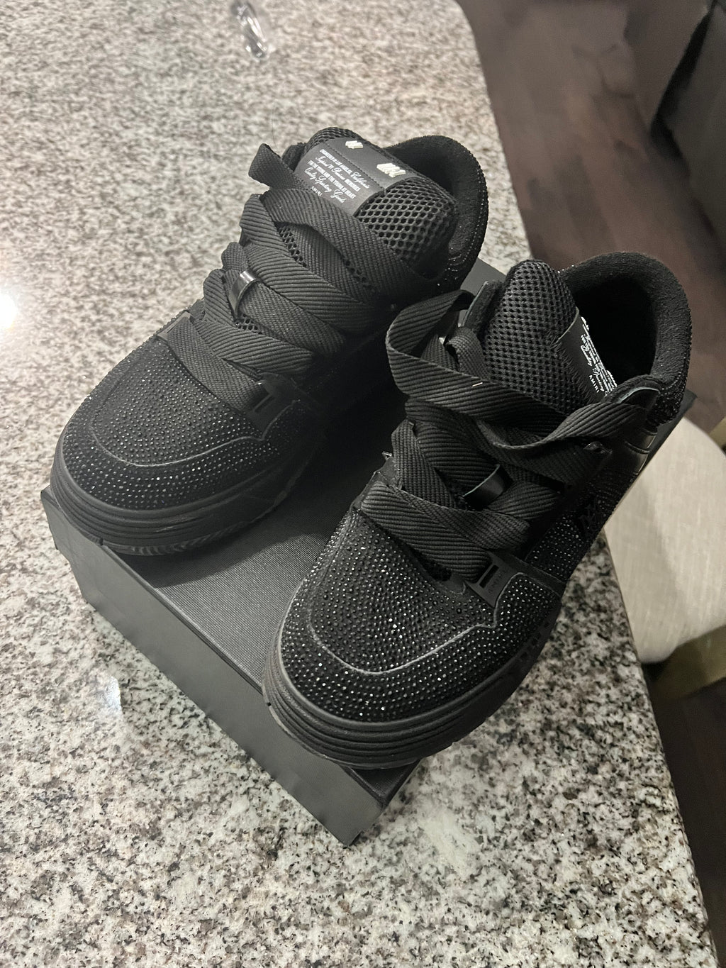 Amiri rhinestones size 10 men